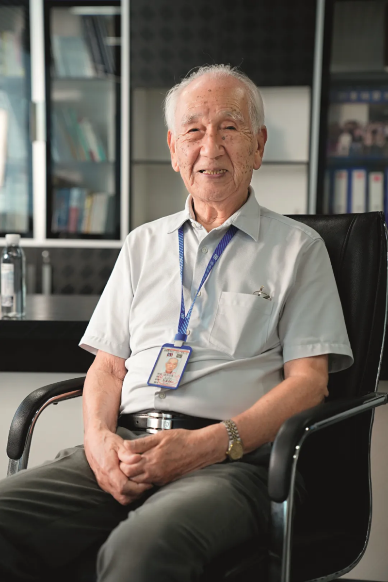 マグレボ創(chuàng)業(yè)者の佐々木俊一氏が新橋東大會に出席し、將來の協(xié)力を検討