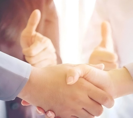 深圳市機(jī)器人行業(yè)協(xié)會(huì)副秘書長(zhǎng)譚博士一行蒞臨麥格雷博&香磁磁業(yè)指導(dǎo)！